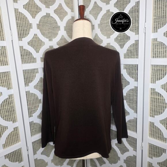 Cable & Gauge Brown Silk Blend Wood Bead V Neck 3/4 Sleeve Sweater Size Medium - Picture 7 of 10